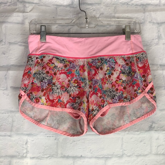 ❌ SOLD ❌ Lululemon Speed Up shorts 2.5” - Picture 3 of 6